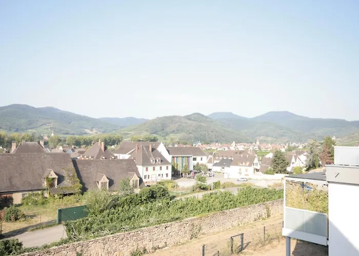 Clos Des Clarisses Avec Terrasse Et Garage *