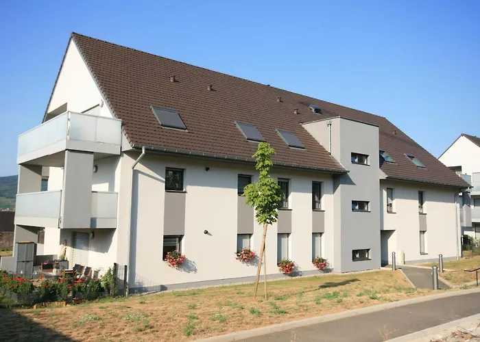 Clos Des Clarisses Avec Terrasse Et Garage *